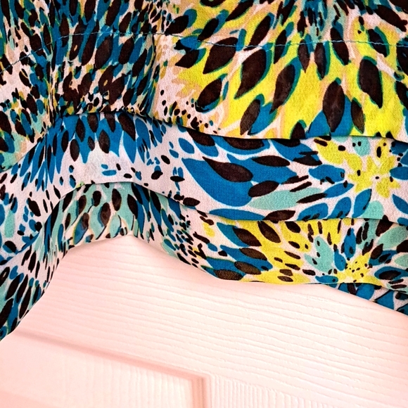 🌴 Turquoise Halter Top - Picture 5 of 12